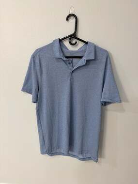 Lululemon mens polo shirt size  XL collared short sleeve blue
